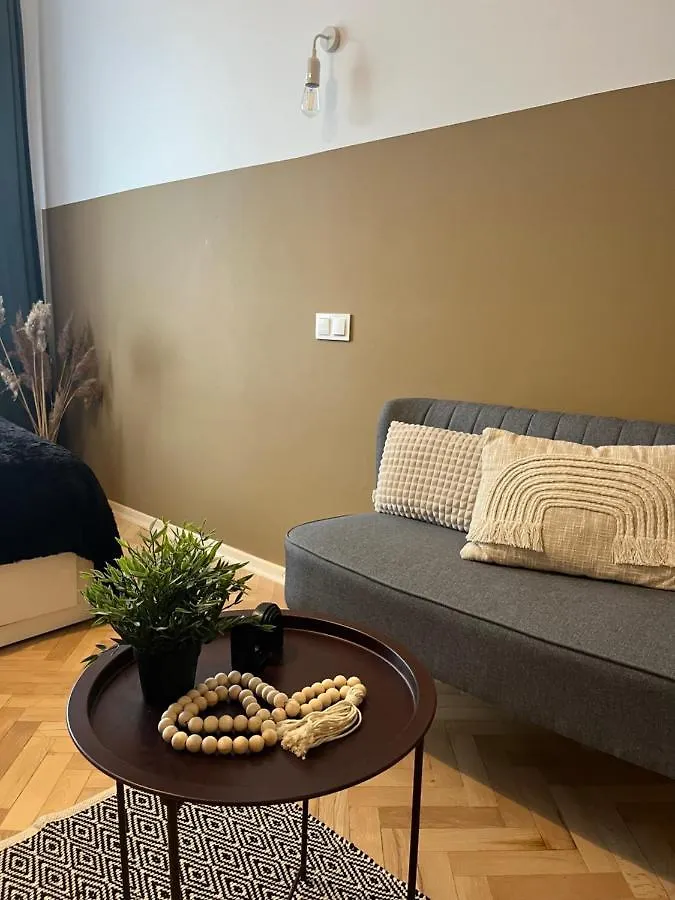 Apartament Halo Warszawa/ Hello Warszawa 0*,